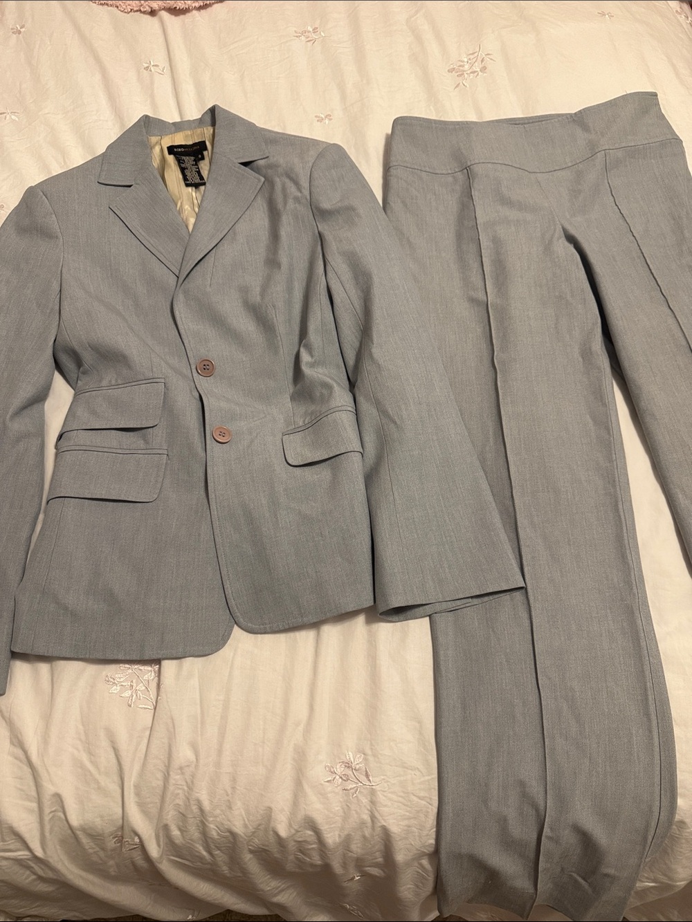 BCBGMaxAzria Light Gray Women's Suit Jacket and Pants